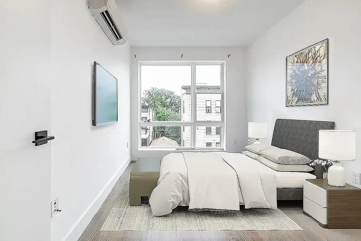 254 E 28th St #4A - Photo 2 of 12