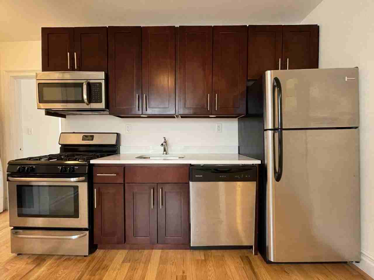 2305 30th Ave #C12 - Photo 2 of 11