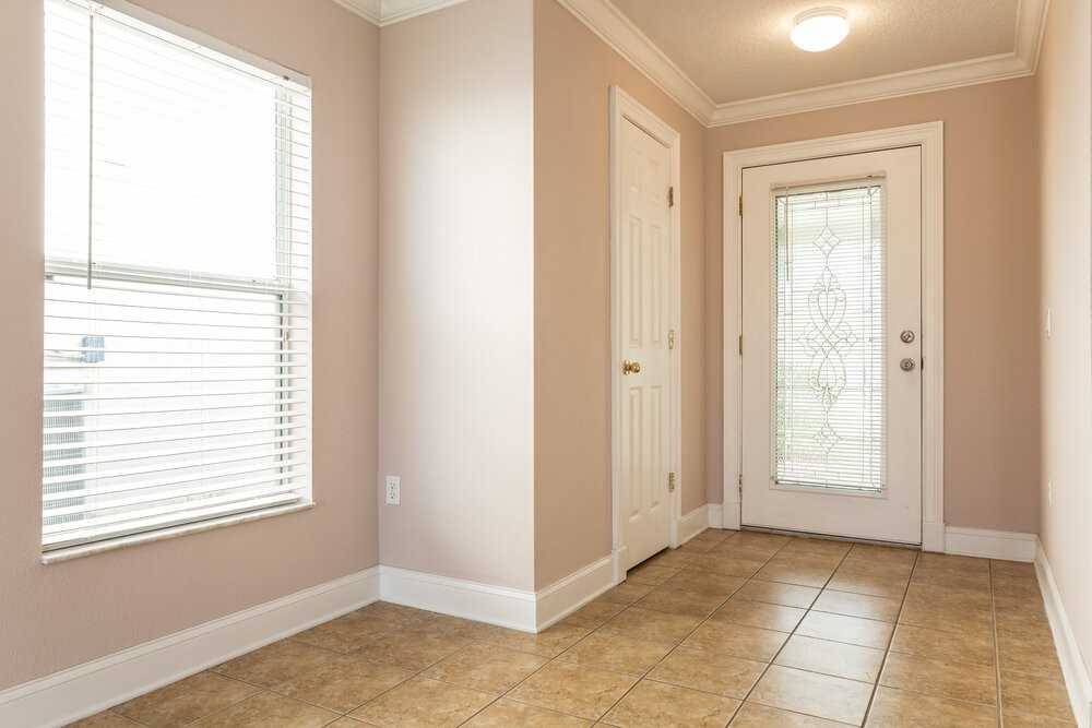1943 Kimlyn Cir - Photo 2 of 14
