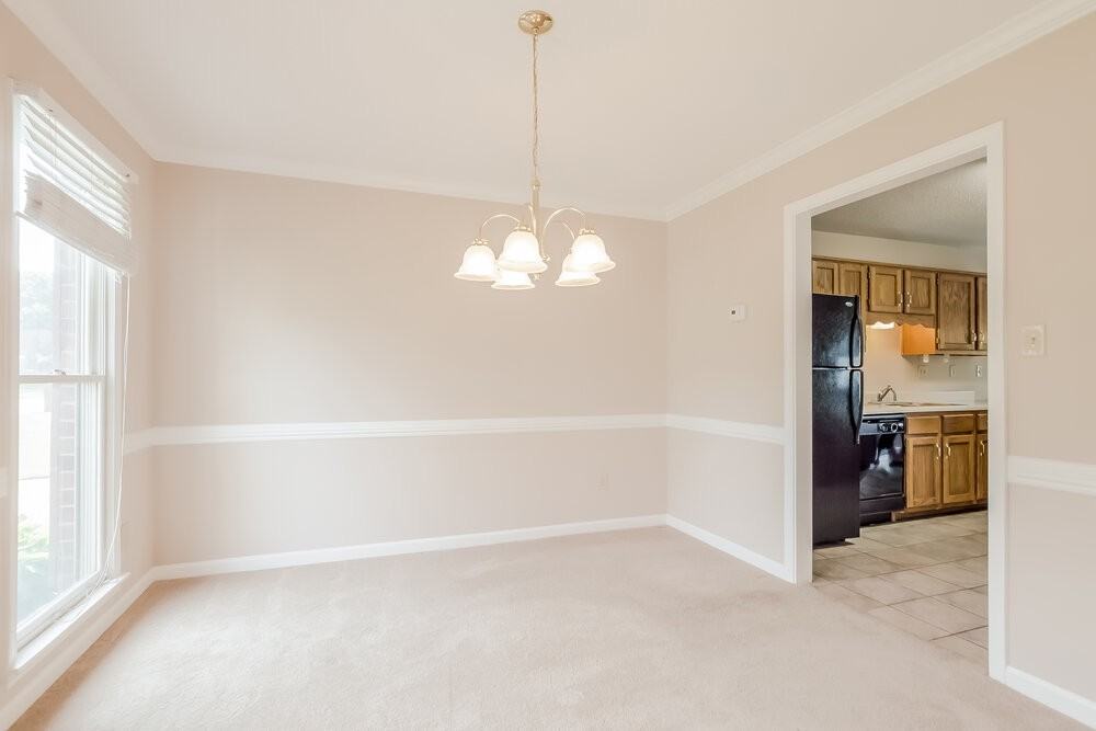7621 Dexter Manor Dr - Photo 6 of 20