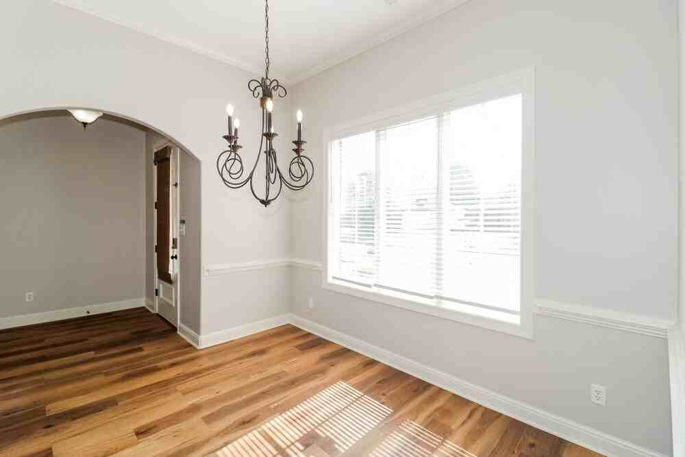 2898 Ainsworth Ln - Photo 7 of 17