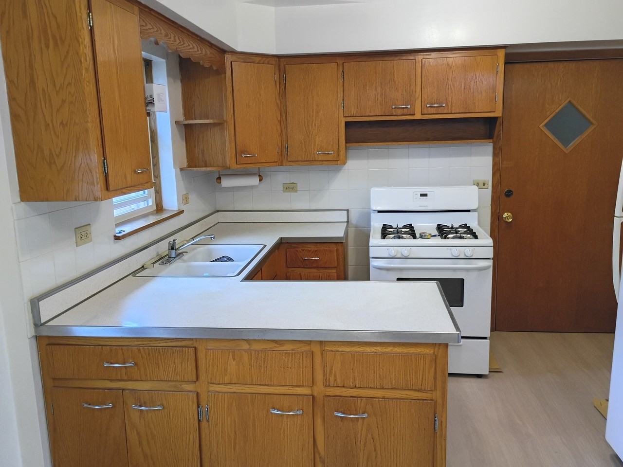 8902 Wisner Street #2W - Photo 7 of 21