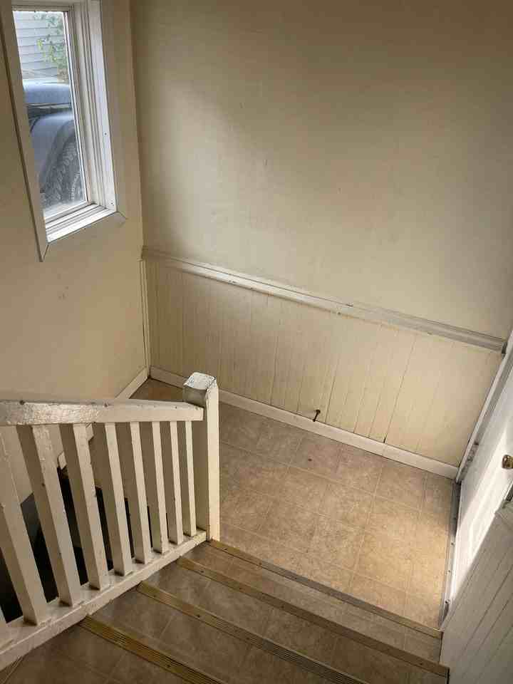 514 W Lincoln Ave - Photo 6 of 18