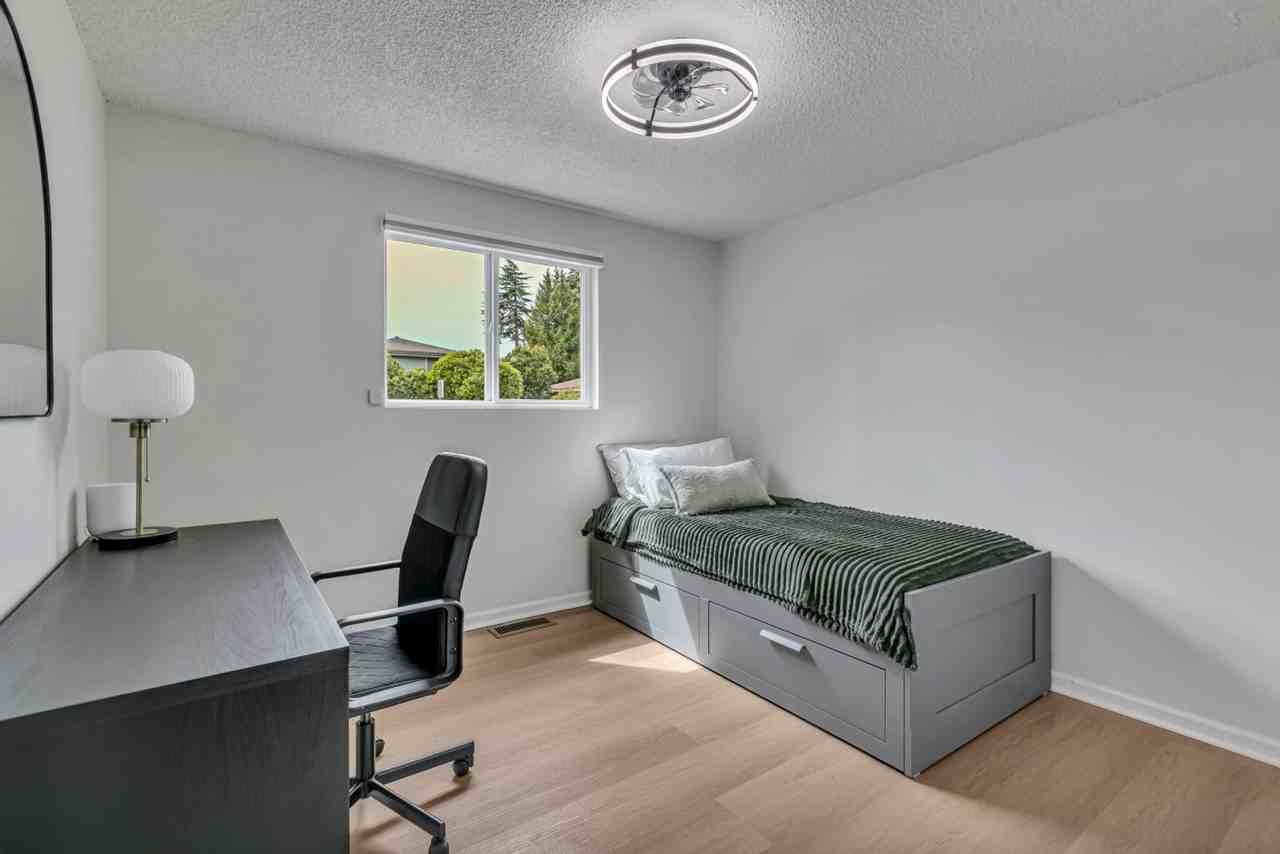 21222 109th Ave Se #1611079P - Photo 5 of 21
