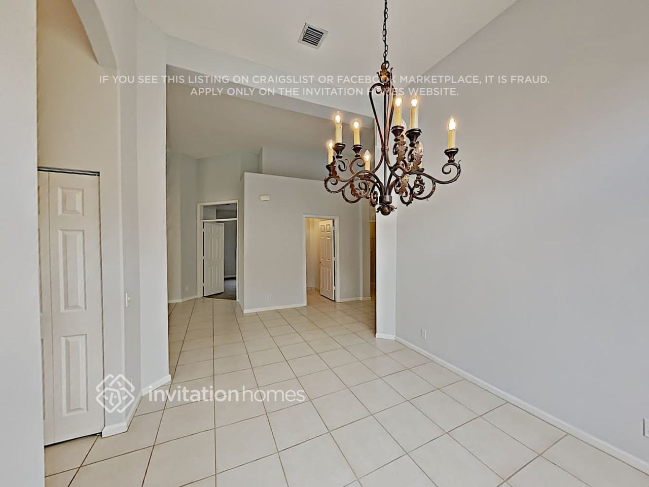 213 Palm Cir - Photo 3 of 14