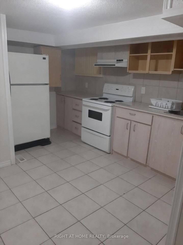 39 Hockley Path - Photo 7 of 11