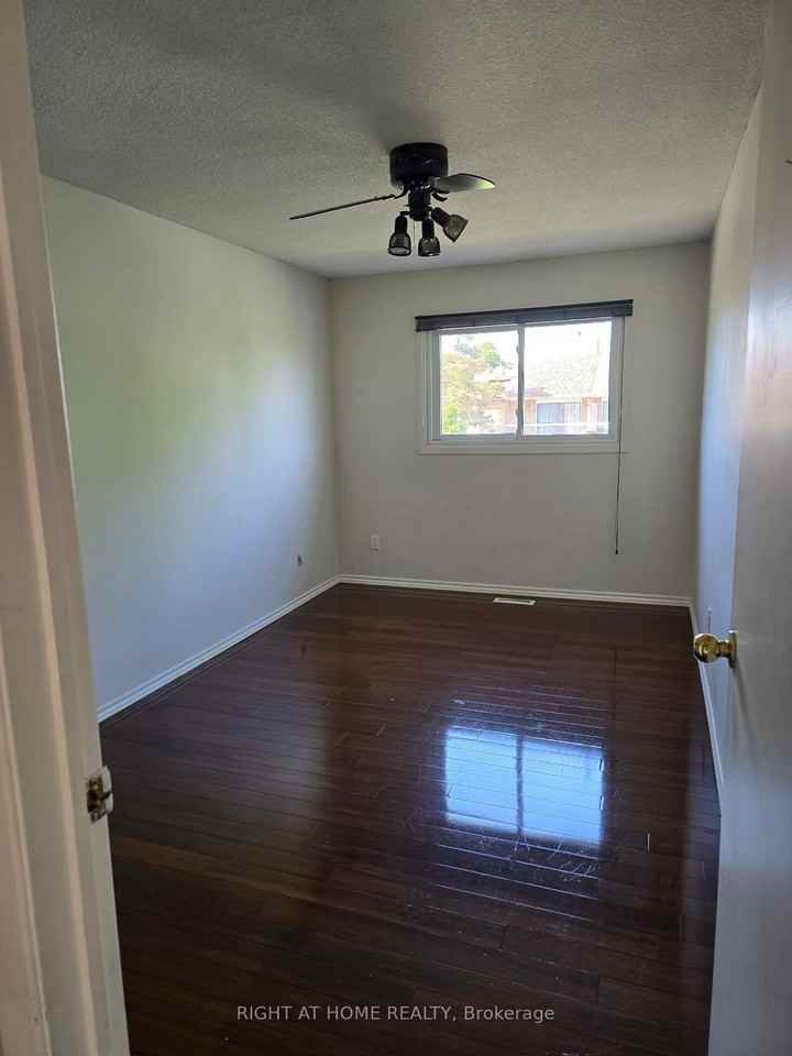 39 Hockley Path - Photo 6 of 11
