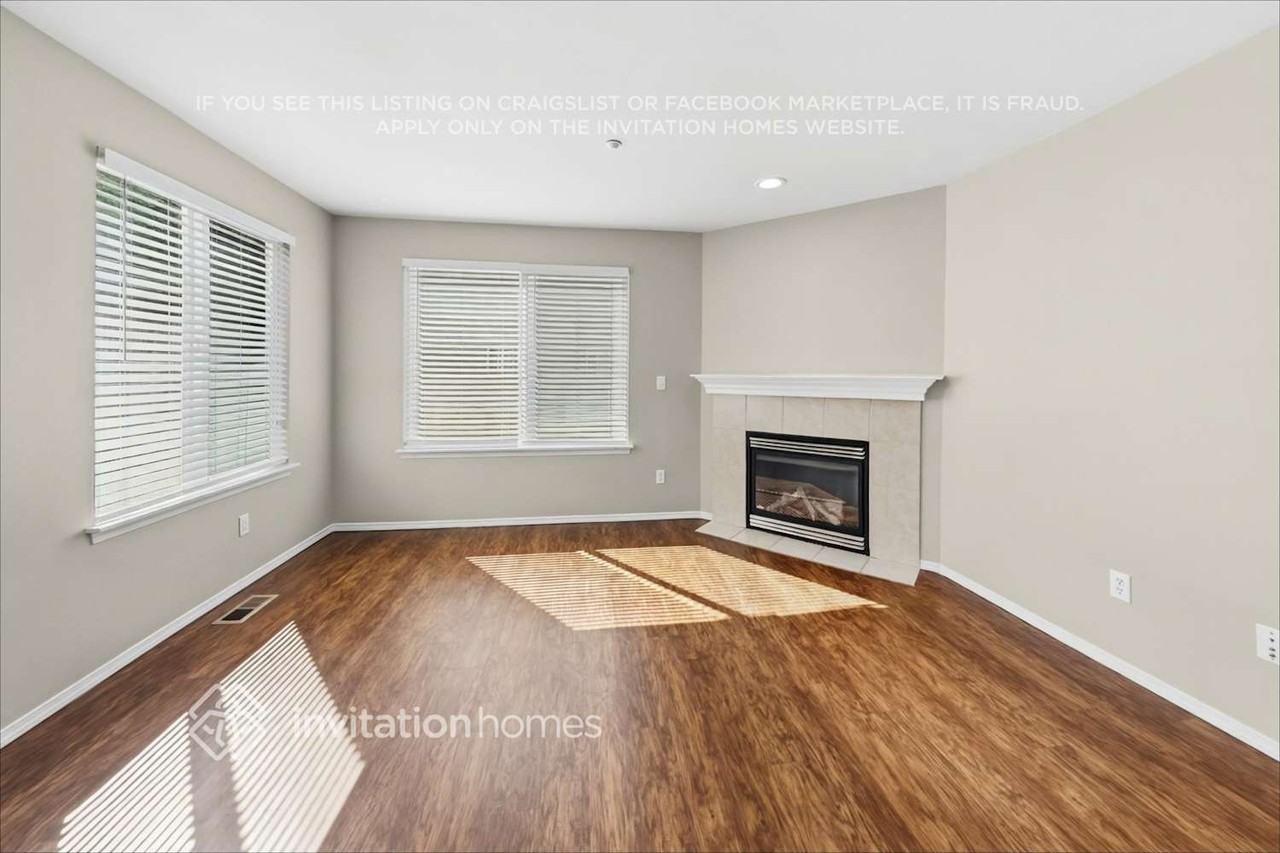 12823 15th Pl W - Photo 7 of 21