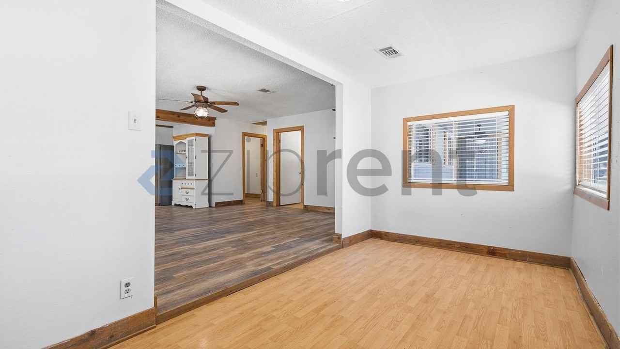 247 Everglade Dr - Photo 7 of 18