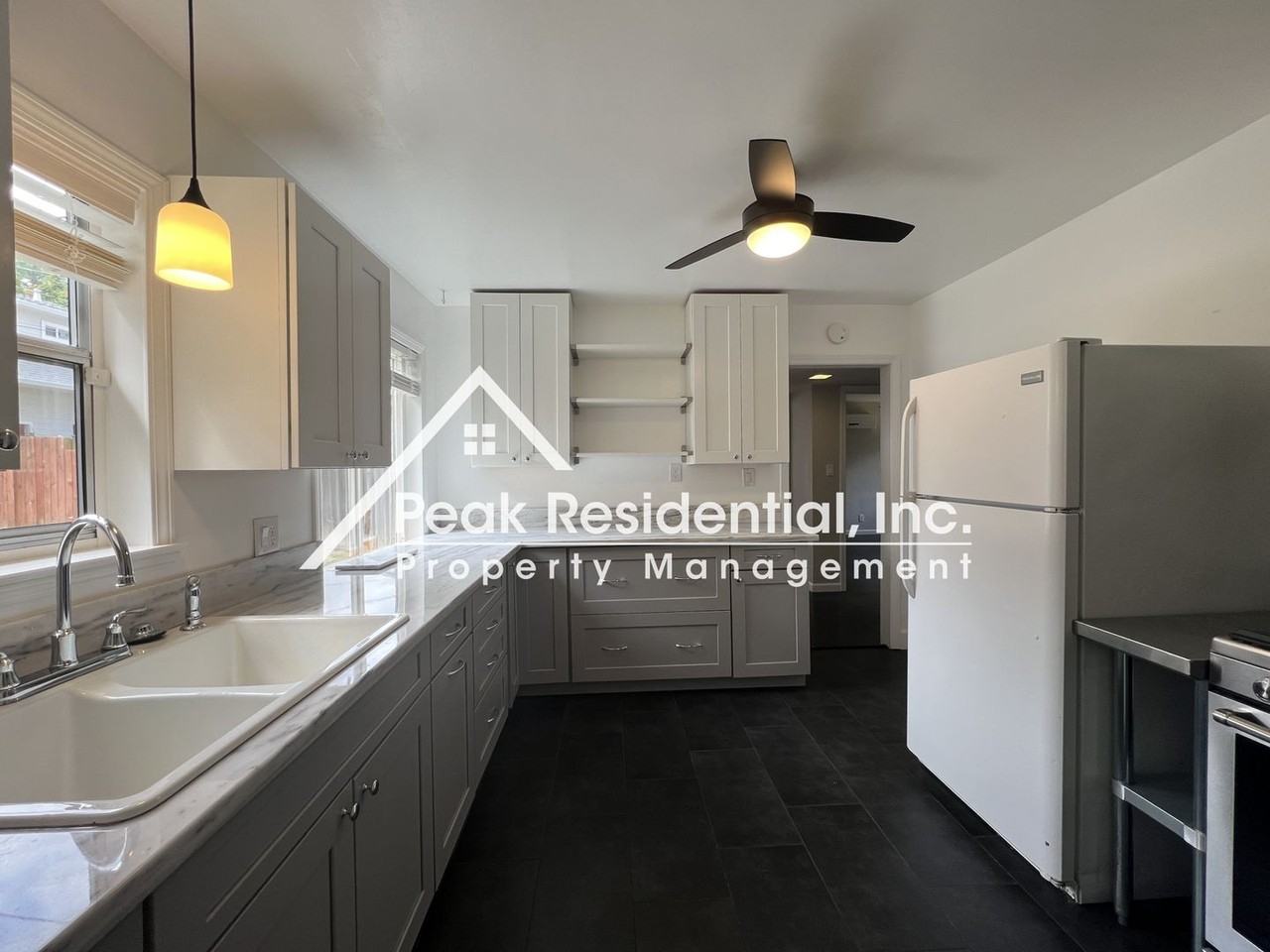 505 Sutter St - Photo 7 of 24