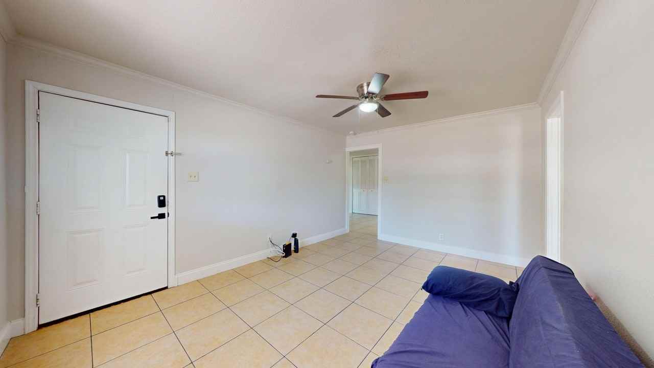 8826 Cape Valley St #1 - Photo 6 of 34