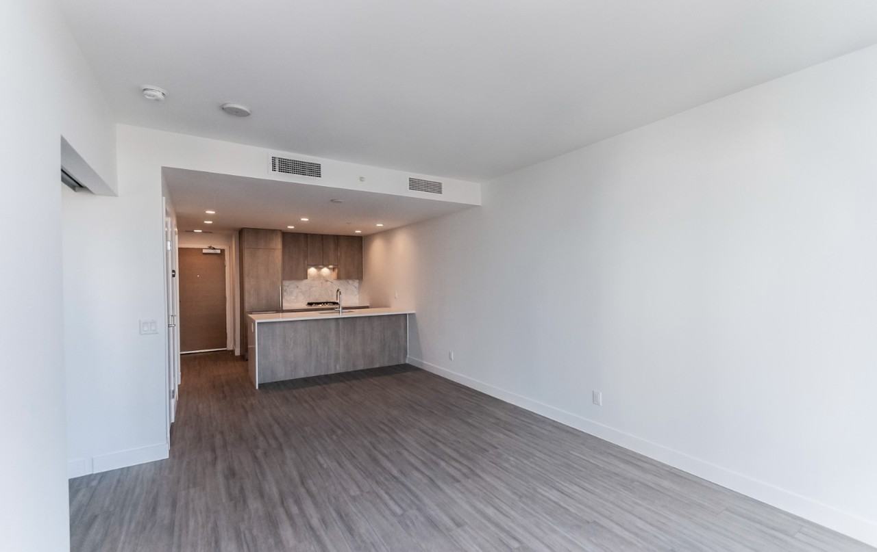 6398 Silver Avenue - Photo 4 of 13