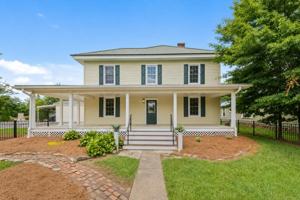 featured image of 444 S Broad St