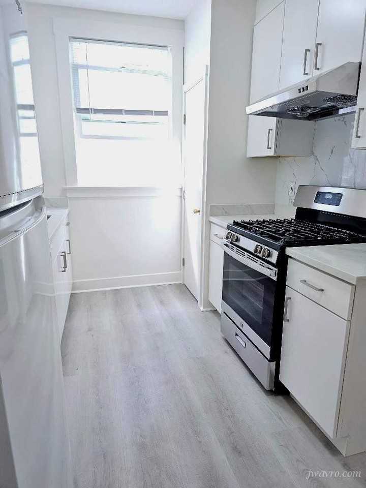 18th Street & Guerrero Street - Photo 2 of 7