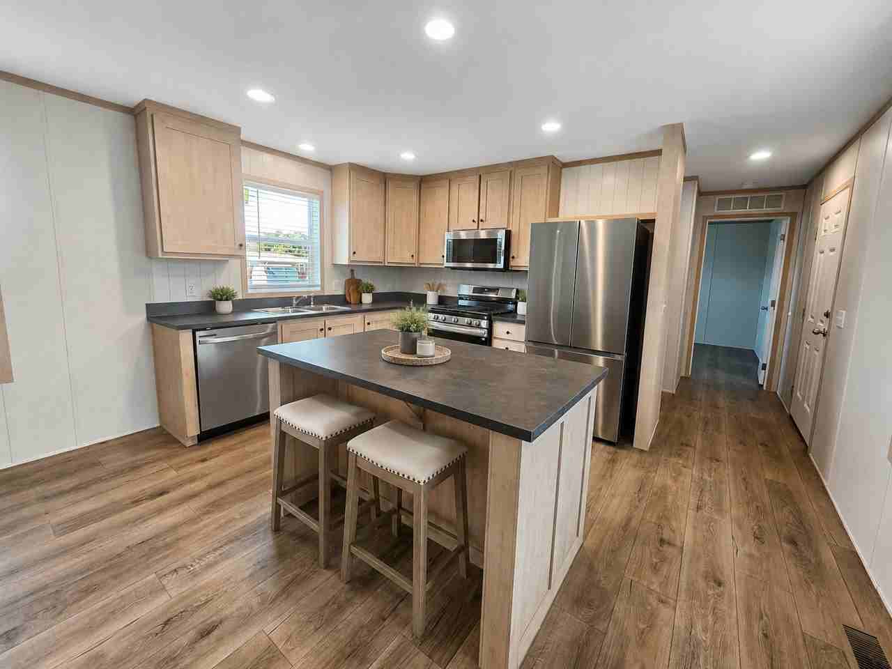 4397 Hemlock Loop #547 - Photo 4 of 16