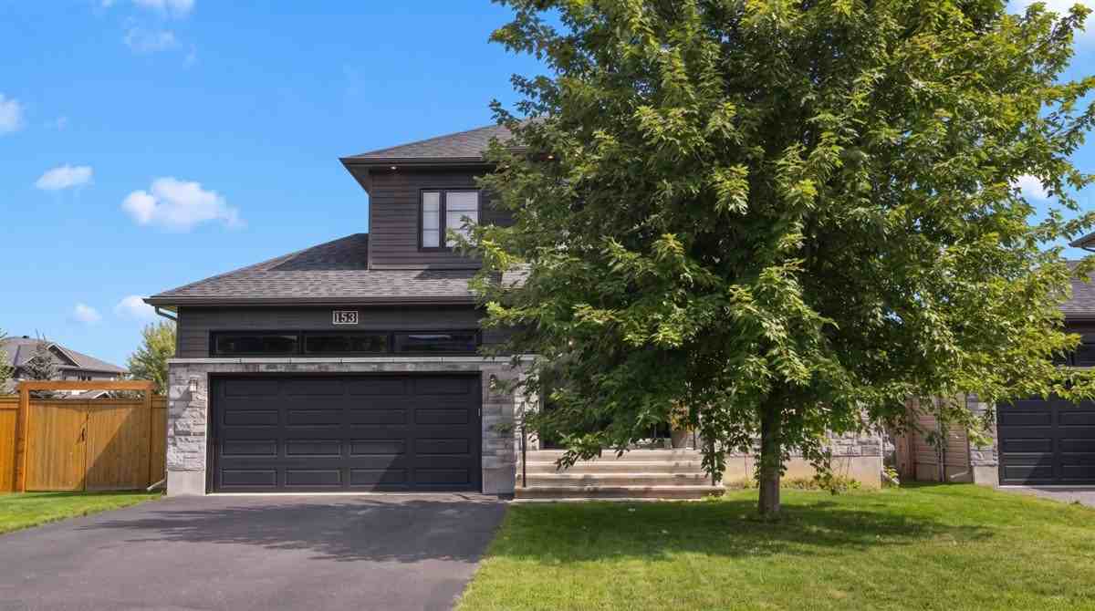 153 Sunset Crescent - Photo 2 of 36