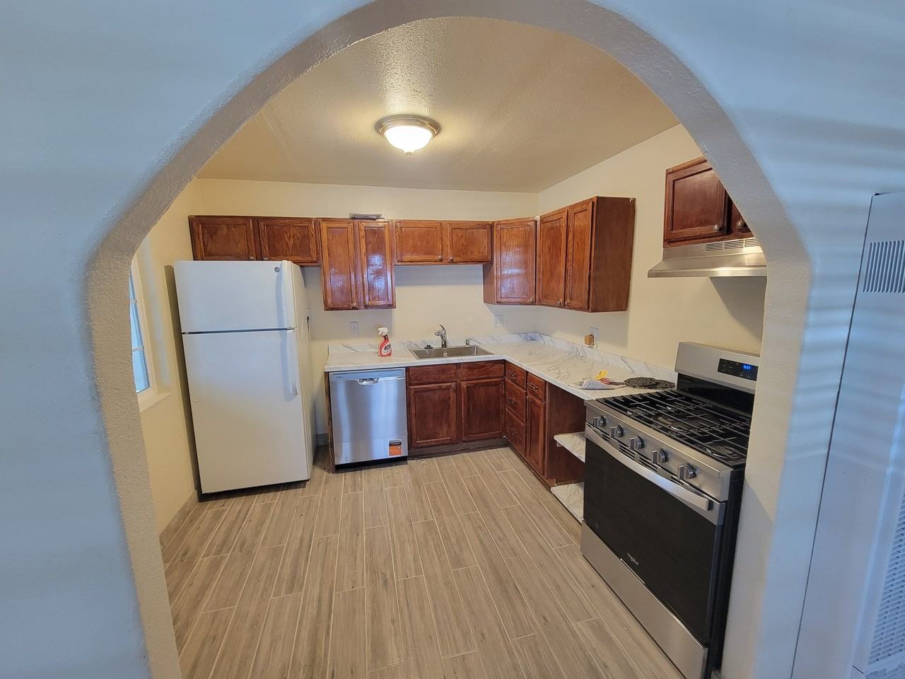 6614 Tamarisk Avenue - 1Unit 1 #1 - Photo 6 of 17