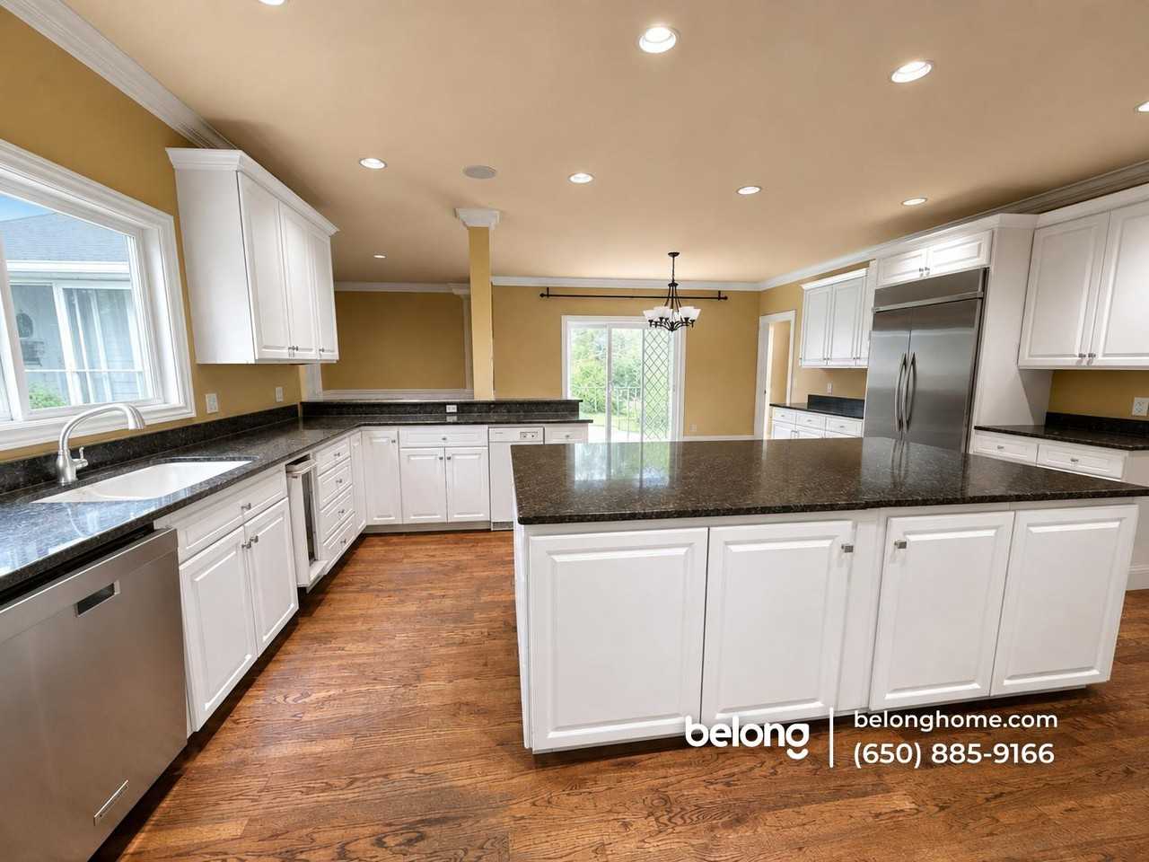 1236 Kenilworth Rd - Photo 4 of 9