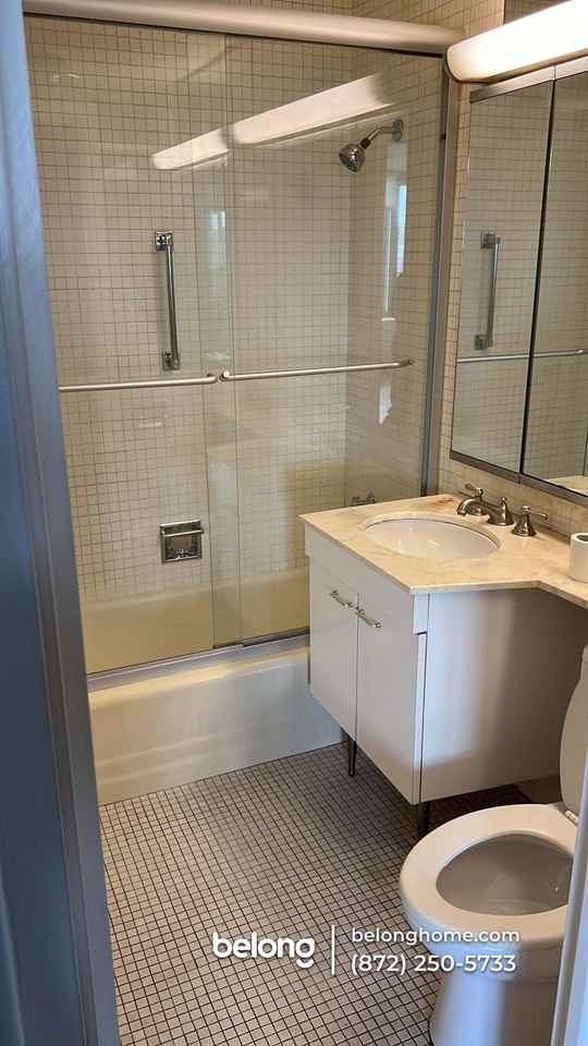 400 E Randolph St #2611 - Photo 3 of 8