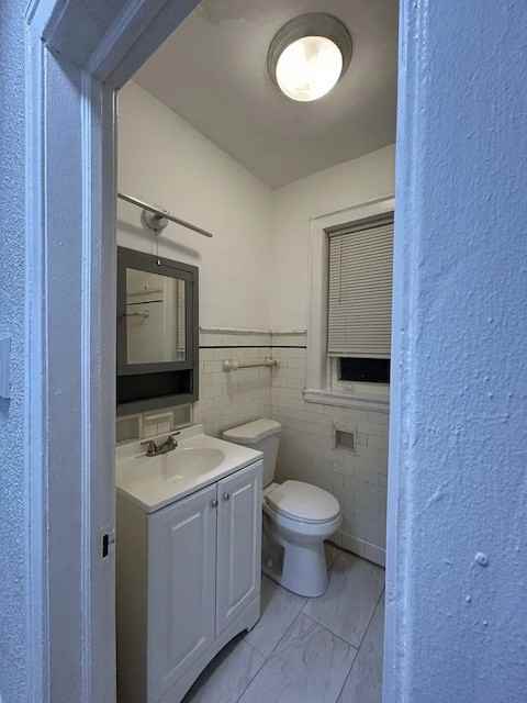 2408 E 77th St #2408-1 - Photo 4 of 11