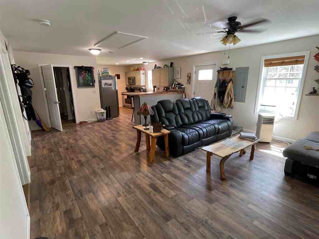 35 Clinton Rd - Photo 3 of 16
