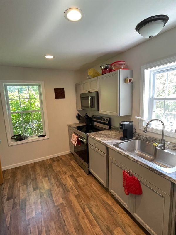35 Clinton Rd - Photo 5 of 16