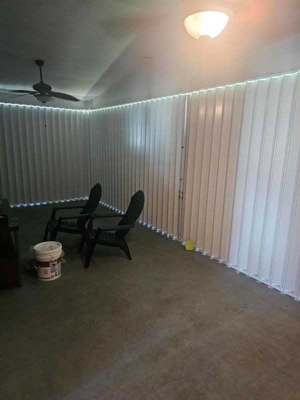 301 Sw Violet Ave - Photo 2 of 20