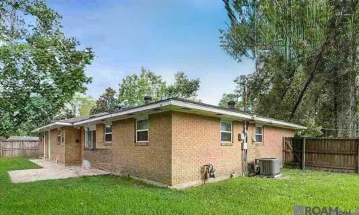 15661 Marjorie Dr - Photo 2 of 3