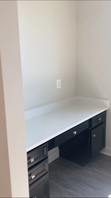 14916 Townshend Terrace Ave - Photo 4 of 8