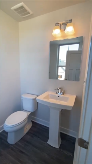14916 Townshend Terrace Ave - Photo 5 of 8