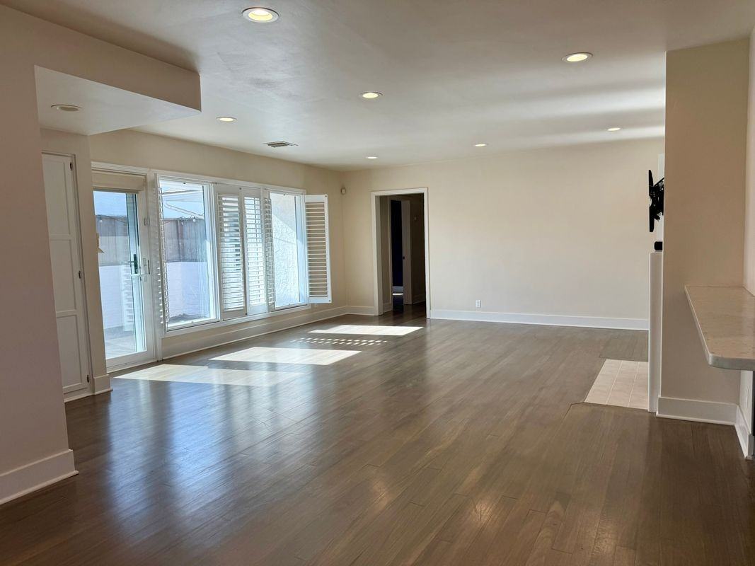 9727 Horner St - Photo 2 of 28