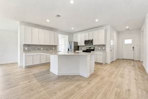 featured image of 31727 Hallington Hill Ln