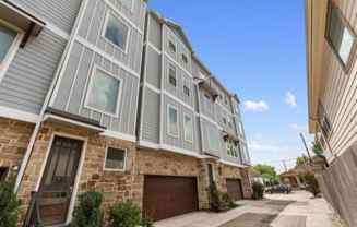 805 W 23rd St ##B - Photo 1 of 1