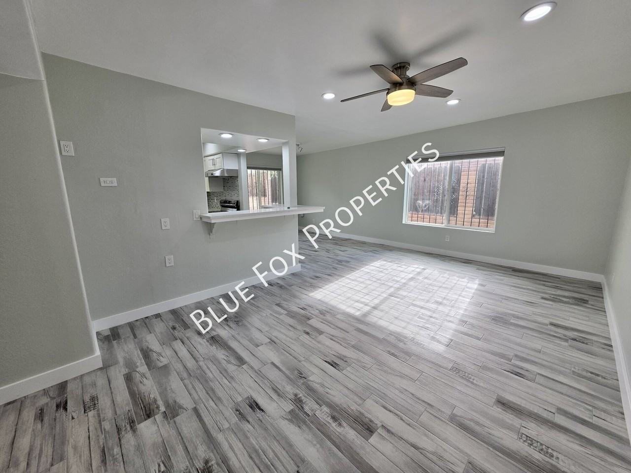 8340 E Fond Du Lac Dr - Photo 2 of 26