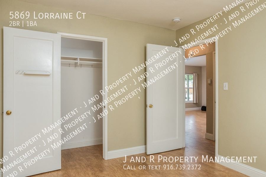 5869 Lorraine Ct - Photo 7 of 16