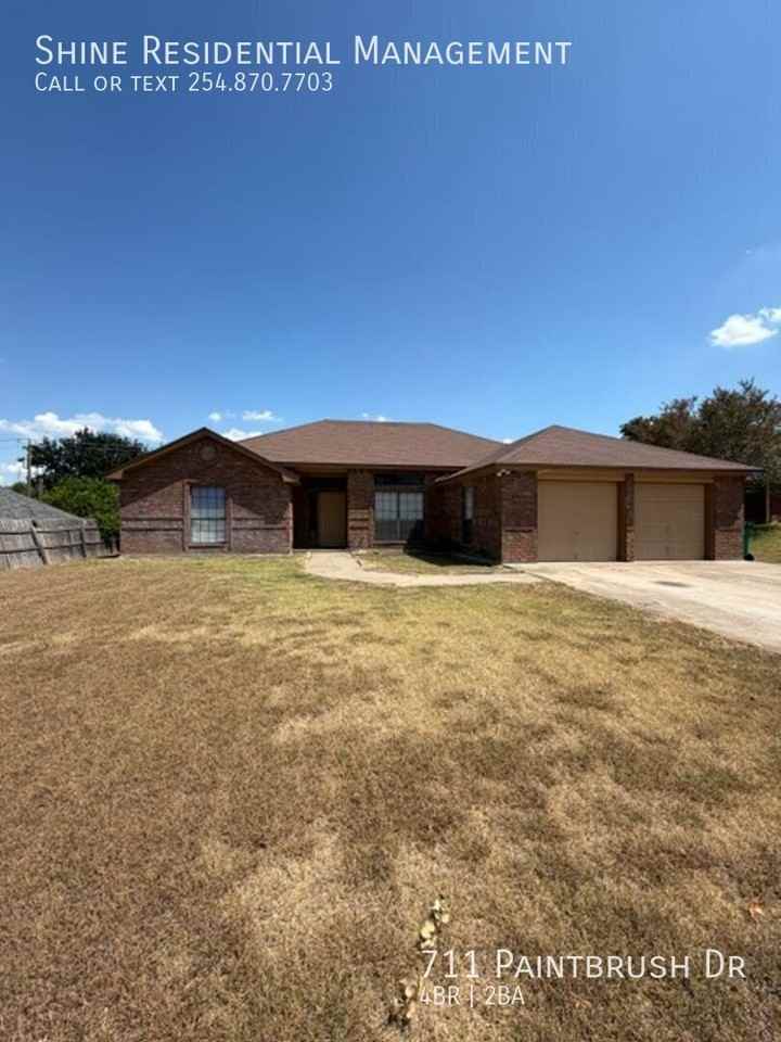 711 Paintbrush Dr - Photo 2 of 4