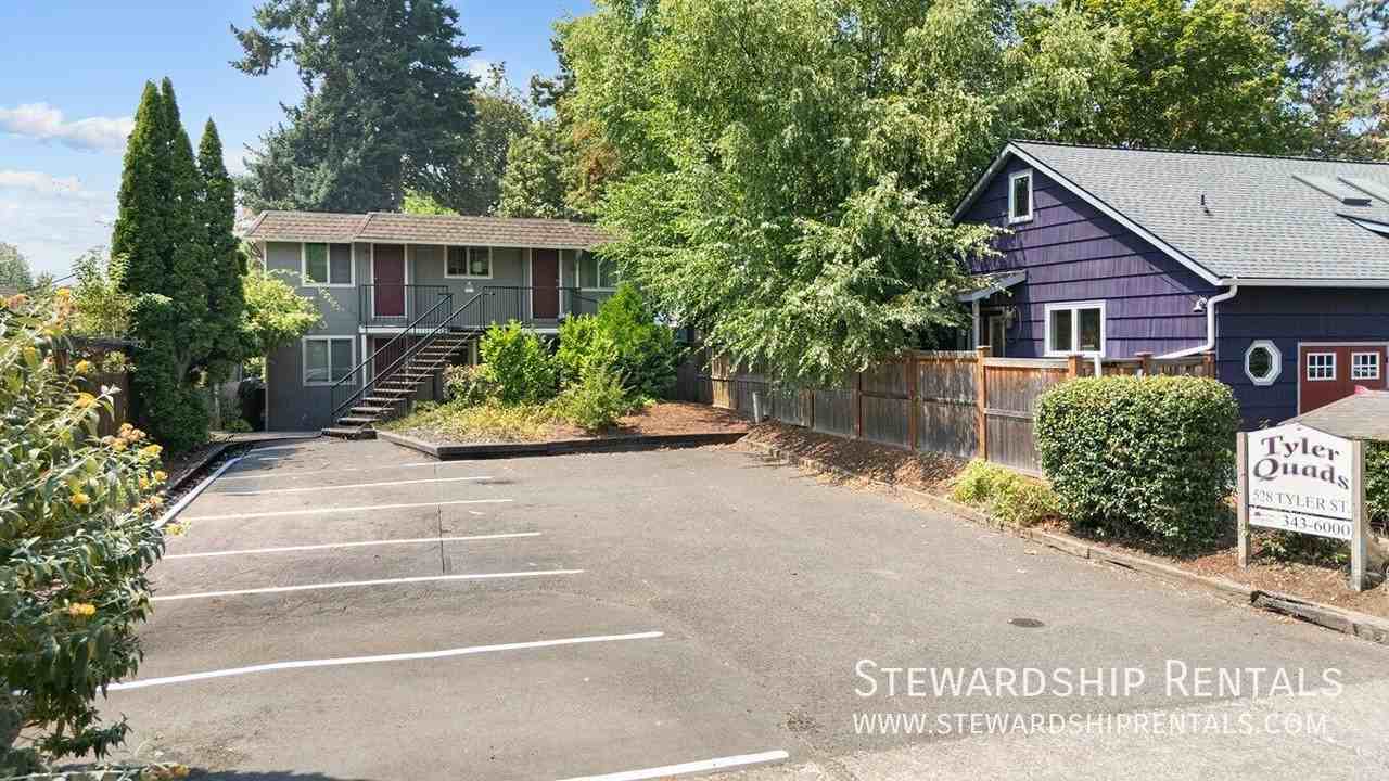 528 Tyler St #9 - Photo 2 of 10