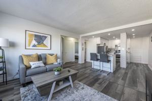 featured image of 11635 102 Ave Nw