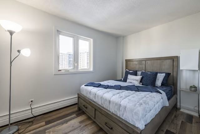 Oak Tower Apartments - Photo 3 of 8