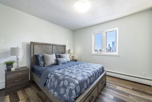 Oak Tower Apartments - Photo 5 of 8
