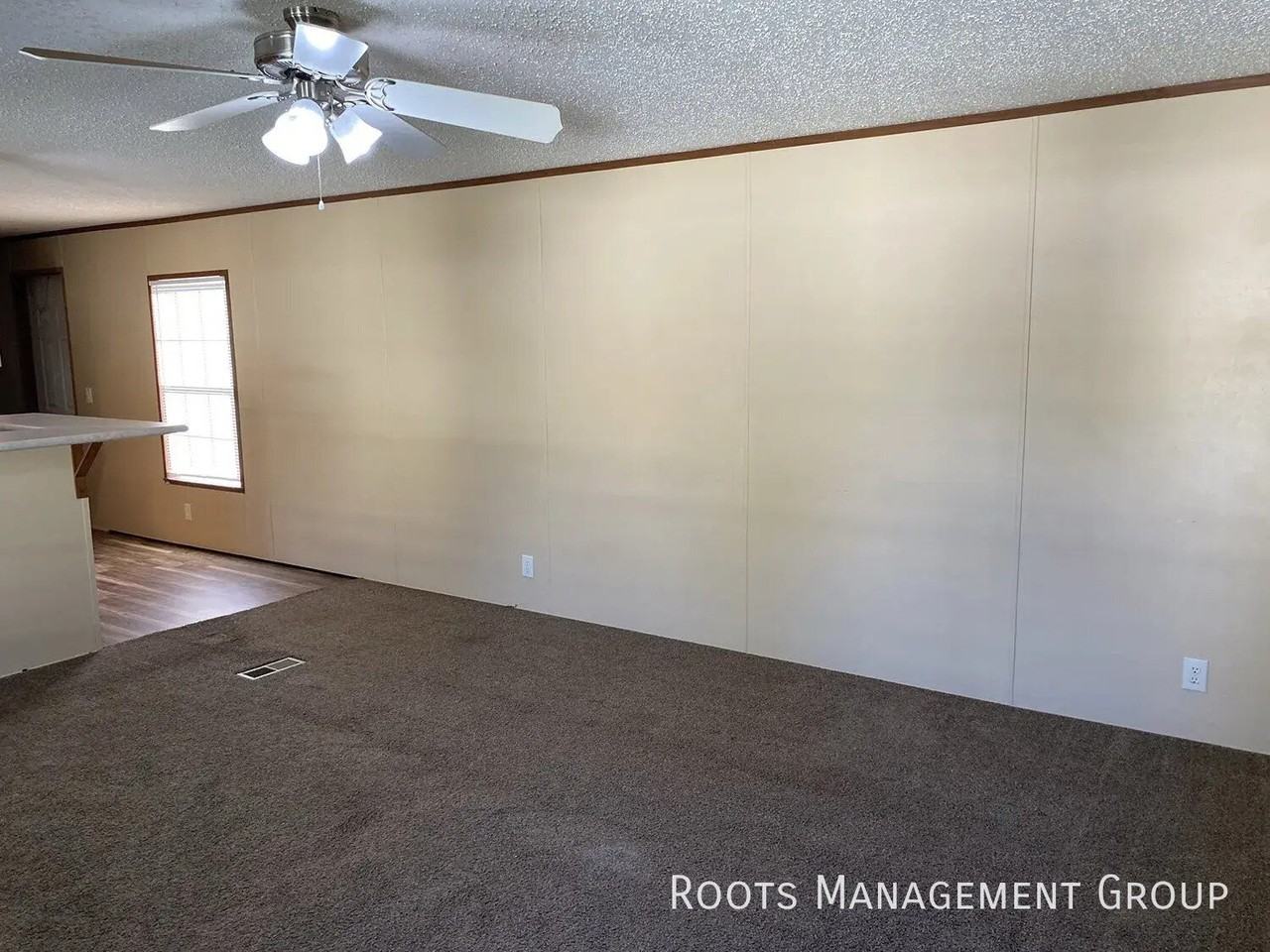 2338 Cascade Ave - Photo 4 of 14