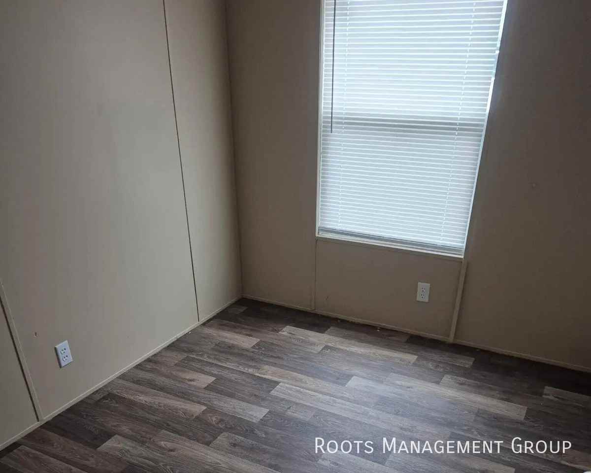 47 Oak St #47 - Photo 7 of 16