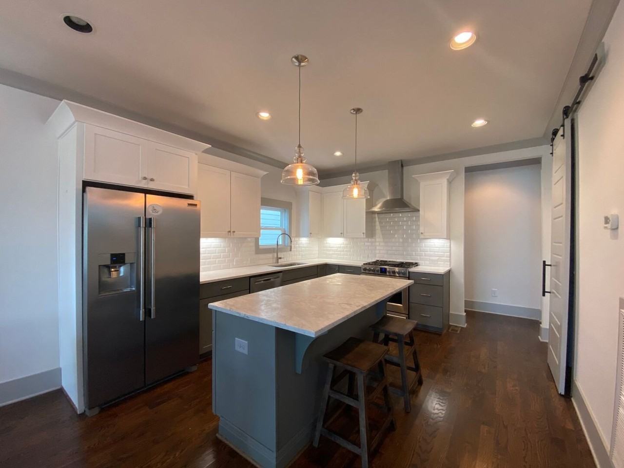 1104B W Grove Ave - Photo 2 of 14