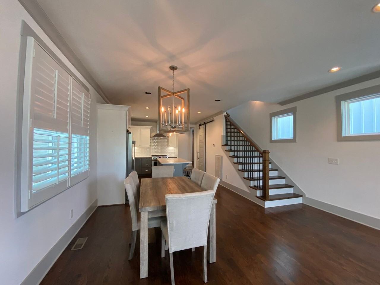 1104B W Grove Ave - Photo 4 of 14