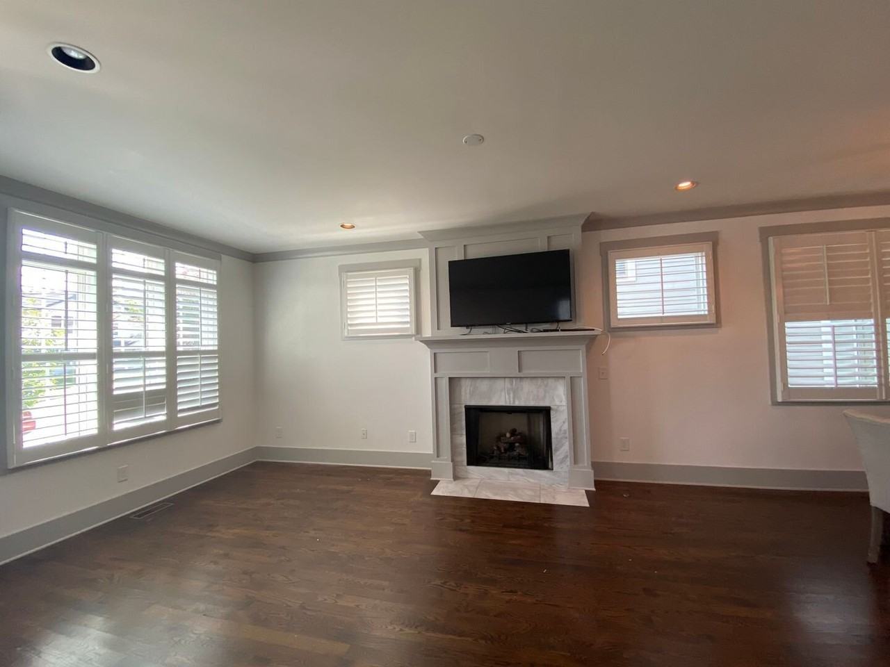 1104B W Grove Ave - Photo 5 of 14