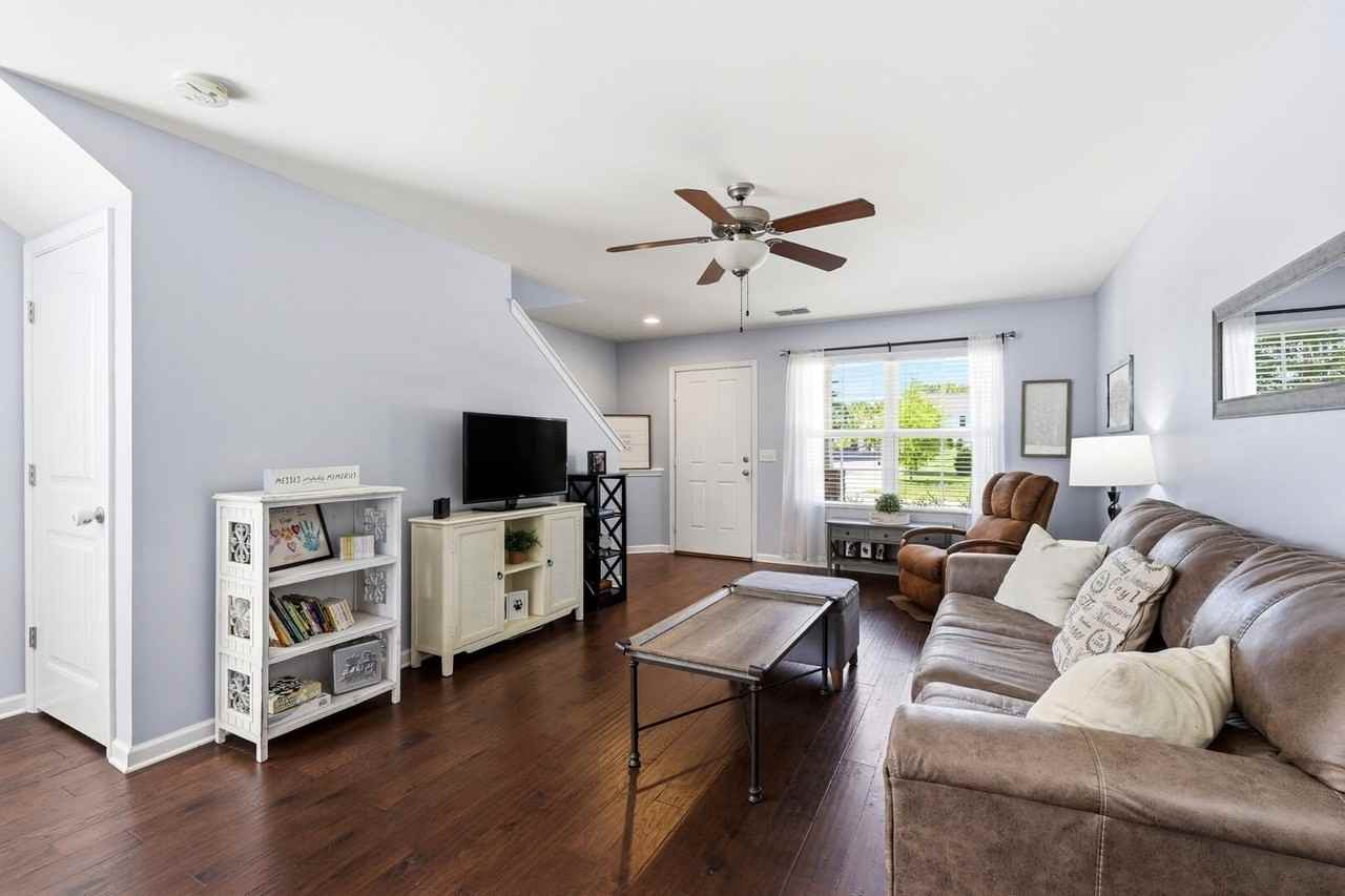3928 Hoggett Ford Rd - Photo 4 of 21