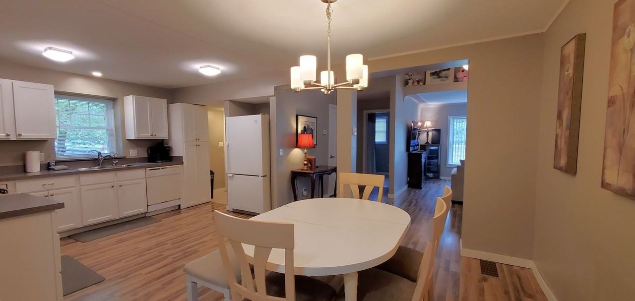 6260 Cedarmere - Photo 3 of 20
