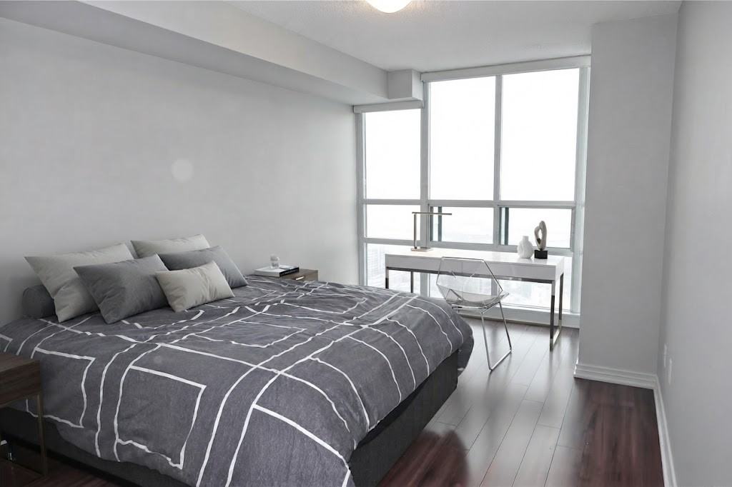 51 Lower Simcoe St #1712 - Photo 7 of 14