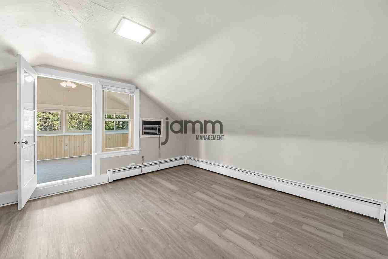 14724 Clifton Blvd - 14724 Clifton Blvd #LOFT - Photo 3 of 31