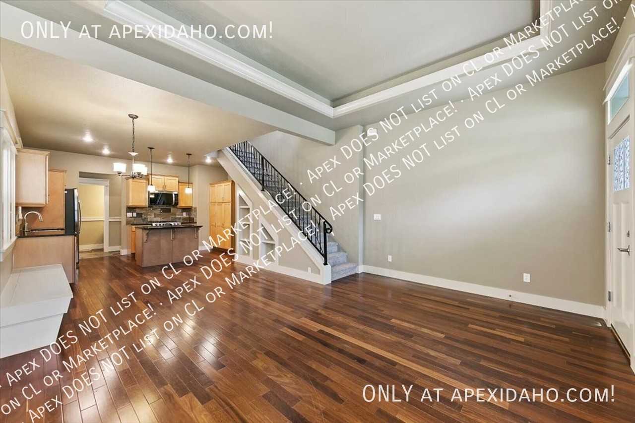 1707 S Vermont Ave - Photo 6 of 37
